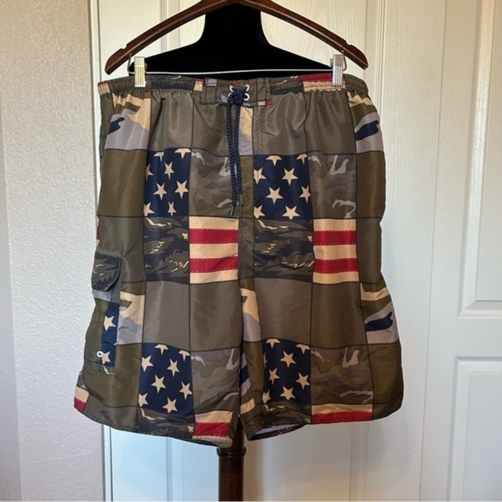 North 15 Black Label American Flag‎ Camouflage Board Shorts Swimsuit Size XL